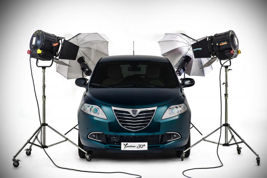  Lancia Ypsilon 30th Anniversary (846) 2015 года  (фото 3 из 22)